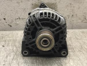 Gebruikte Alternator Renault Megane II CC (EM) 2.0 dCi 16V Prijs op aanvraag aangeboden door Autosloperij Alexander