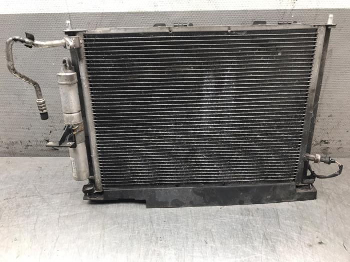 Gebruikte Radiateur Renault Modus/Grand Modus (JP) 1.2 16V TCE 100 Prijs op aanvraag aangeboden door Autosloperij Alexander
