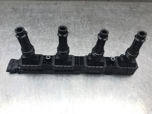 Gebruikte Bobine Opel Corsa D 1.4 16V Twinport Prijs op aanvraag aangeboden door Autosloperij Alexander