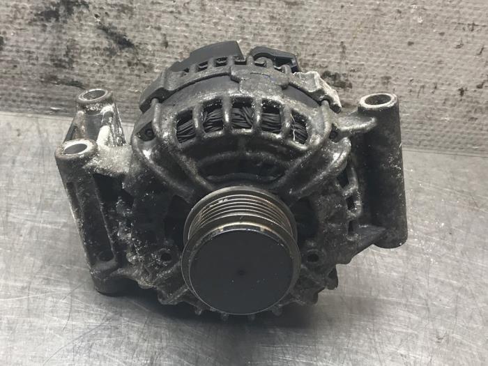 Dynamo van een Ford Transit 2.2 TDCi 16V 2008