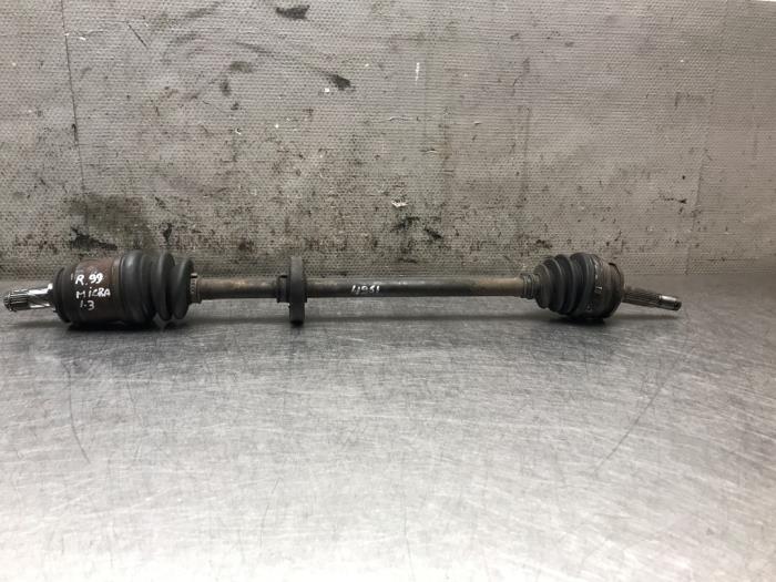 Gebruikte Steekas rechts-voor Nissan Micra (K11) 1.3 ,N-CVT 16V Prijs op aanvraag aangeboden door Autosloperij Alexander