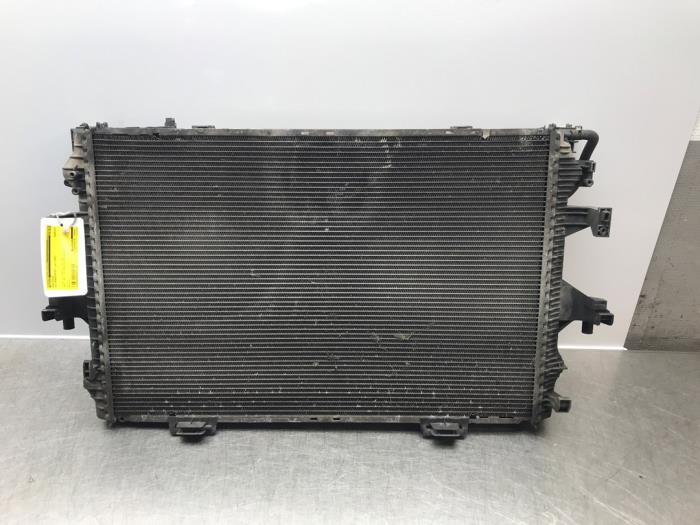 Gebruikte Radiateur Volkswagen Multivan T5 (7E/7HC/7HF/7HM) 2.5 TDi Prijs op aanvraag aangeboden door Autosloperij Alexander