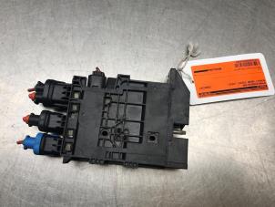 Gebruikte Spanningsregelaar Renault Grand Scénic III (JZ) Prijs op aanvraag aangeboden door Autosloperij Alexander