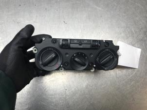 Gebruikte Chaufage Bedieningspaneel Volkswagen Golf V (1K1) Prijs op aanvraag aangeboden door Autosloperij Alexander