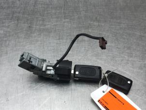 Gebruikte Kontaktslot + Sleutel Citroen C4 Berline (LC) Prijs op aanvraag aangeboden door Autosloperij Alexander