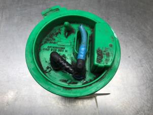 Gebruikte Tank element Pomp Volkswagen Golf V (1K1) 1.4 FSI 16V Prijs op aanvraag aangeboden door Autosloperij Alexander