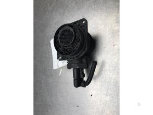 Gebruikte Luchtweger Volkswagen Caddy III (2KA,2KH,2CA,2CH) 2.0 SDI Prijs op aanvraag aangeboden door Autosloperij Alexander