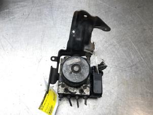 Gebruikte ABS Pomp Chrysler Voyager/Grand Voyager (RG/RS) 3.3 V6 Prijs op aanvraag aangeboden door Autosloperij Alexander