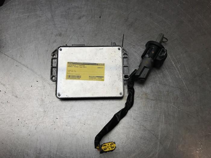 Gebruikte Kontaktslot + computer Renault Twingo (C06) 1.2 16V Prijs op aanvraag aangeboden door Autosloperij Alexander