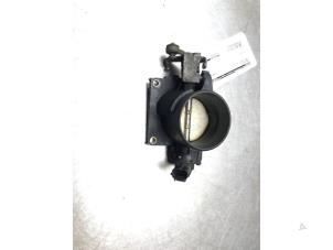 Gebruikte Gasklephuis Ford Mondeo III 1.8 16V Prijs € 50,00 Margeregeling aangeboden door Autosloperij Alexander