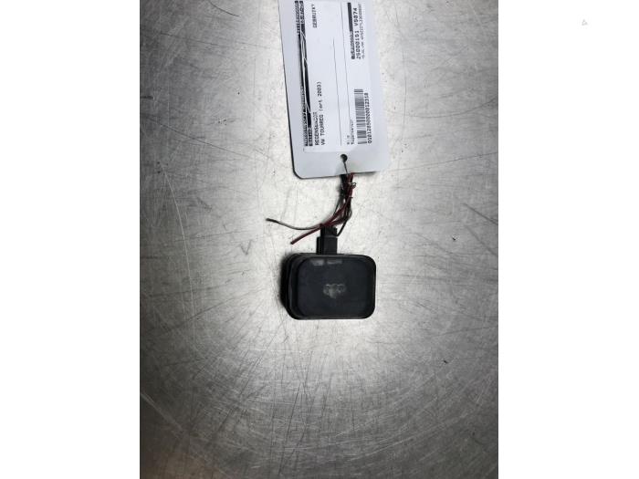 Gebruikte Regensensor Volkswagen Touareg (7LA/7L6) 3.2 V6 24V Prijs € 48,99 Margeregeling aangeboden door Autosloperij Alexander