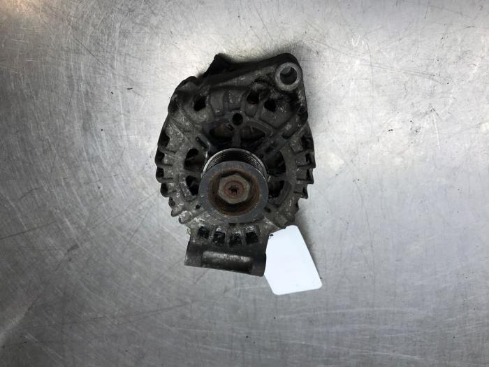 Dynamo van een Ford Fiesta 6 (JA8) 1.4 16V 2010