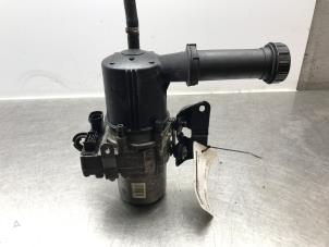 Gebruikte Servopomp Peugeot 307 (3A/C/D) 2.0 16V Prijs op aanvraag aangeboden door Autosloperij Alexander