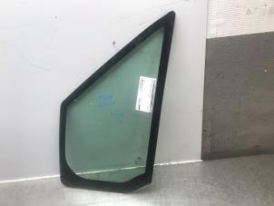 Gebruikte Driehoeks Ruit links-voor Ford Transit Connect 1.8 Tddi Prijs op aanvraag aangeboden door Autosloperij Alexander
