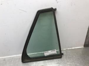 Gebruikte Ruit Driehoek rechts-achter Mercedes C Combi (S203) 2.2 C-220 CDI 16V Prijs € 50,00 Margeregeling aangeboden door Autosloperij Alexander