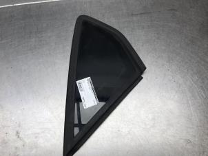 Gebruikte Ruit Driekhoek links-achter Ford Focus 3 1.0 Ti-VCT EcoBoost 12V 100 Prijs op aanvraag aangeboden door Autosloperij Alexander