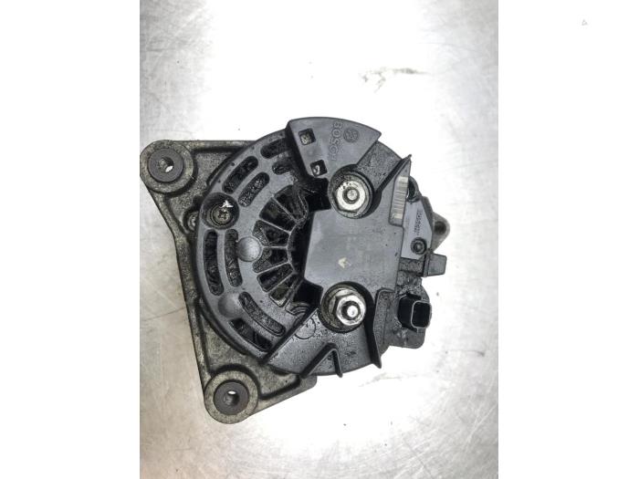 Dynamo van een Renault Twingo II (CN) 1.2 2008