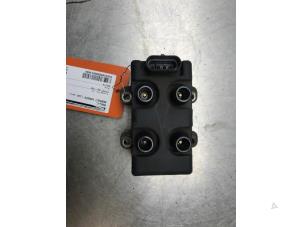 Gebruikte Bobine Renault Kangoo (KC) 1.4 Prijs € 30,00 Margeregeling aangeboden door Autosloperij Alexander