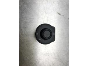 Gebruikte Schakelaar Spiegel Volkswagen Polo V (6R) 1.4 TDI DPF BlueMotion technology Prijs € 20,00 Margeregeling aangeboden door Autosloperij Alexander