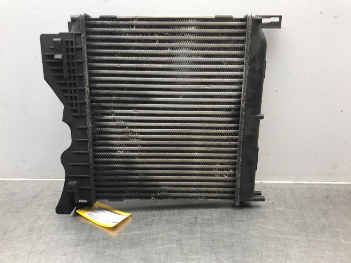Gebruikte Intercooler Chrysler Voyager/Grand Voyager (RG/RS) 2.8 CRD 16V Autom. Prijs op aanvraag aangeboden door Autosloperij Alexander