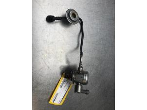 Gebruikte Benzinepomp Ford Focus 3 Wagon 1.0 Ti-VCT EcoBoost 12V 125 Prijs op aanvraag aangeboden door Autosloperij Alexander