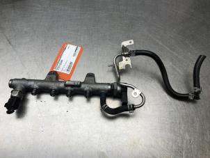 Gebruikte Injector brug Volkswagen Polo V (6R) 1.4 TDI DPF BlueMotion technology Prijs € 70,00 Margeregeling aangeboden door Autosloperij Alexander