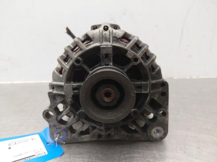 Gebruikte Alternator Volkswagen Fox (5Z) 1.2 Prijs € 49,00 Margeregeling aangeboden door Autosloperij Alexander