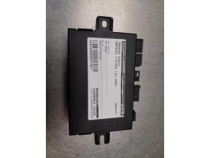 Gebruikte Trekhaak Module Mercedes C (W203) 1.8 C-180K 16V Prijs € 80,00 Margeregeling aangeboden door Autosloperij Alexander