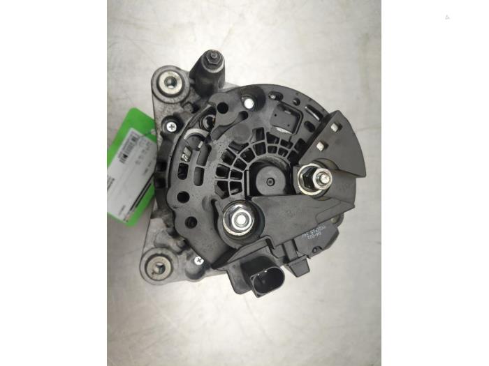 Gebruikte Dynamo Audi TT (8N3) 1.8 20V Turbo Prijs op aanvraag aangeboden door Autosloperij Alexander