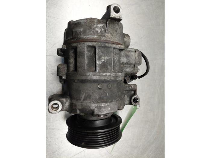 Gebruikte Aircopomp Audi A4 Avant (B7) 2.0 TFSI 20V Prijs € 70,00 Margeregeling aangeboden door Autosloperij Alexander