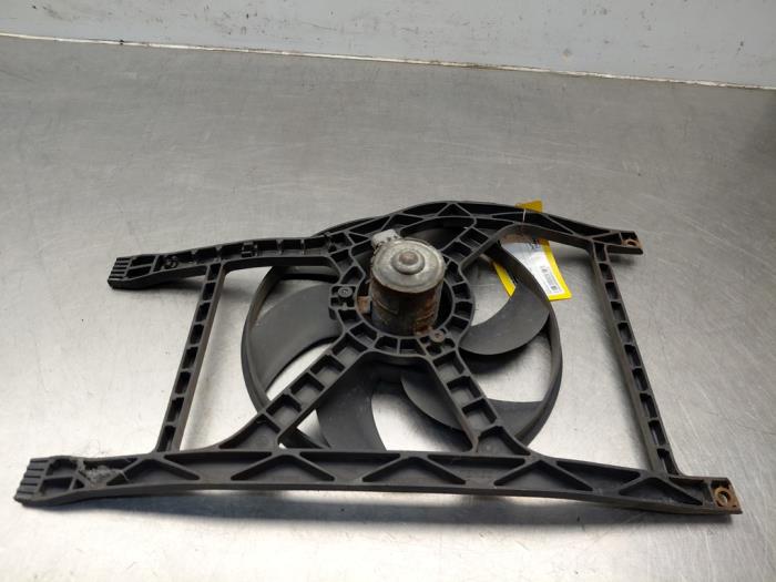 Gebruikte Fan Radiateur Ford Ka II 1.2 Prijs op aanvraag aangeboden door Autosloperij Alexander
