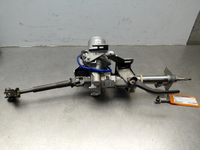 Gebruikte Pomp Servo Nissan Qashqai (J10) 1.6 16V Prijs op aanvraag aangeboden door Autosloperij Alexander