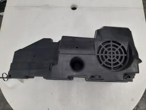 Gebruikte Subwoofer Audi RS 6 Avant (C7) 4.0 V8 TFSI 32V Prijs € 66,55 Inclusief btw aangeboden door Autohandel Didier