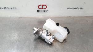 Gebruikte Hoofdremcilinder Renault Captur (2R) 1.2 TCE 16V EDC Prijs € 30,25 Inclusief btw aangeboden door Autohandel Didier