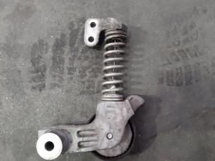 Gebruikte Spanner multiriem Volvo V40 (MV) 2.0 D2 16V Prijs € 54,45 Inclusief btw aangeboden door Autohandel Didier