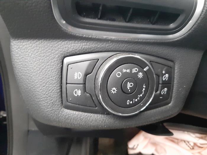 Ford B-Max Light switch