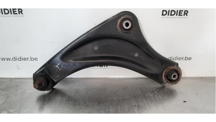 Spina dorsale anteriore sinistra Nissan NV200