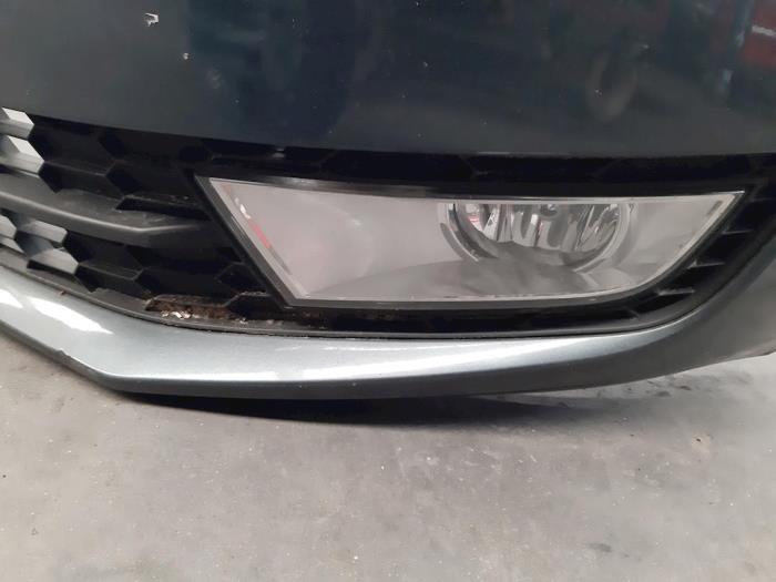 Feu antibrouillard avant gauche Skoda Octavia