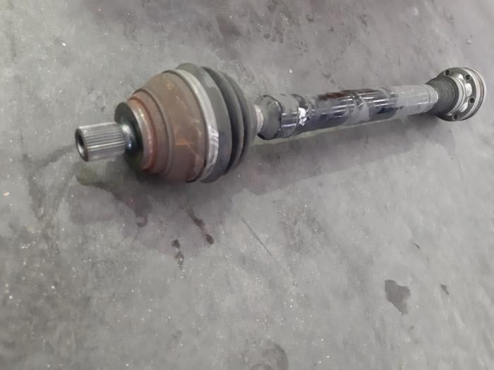 Arbre de transmission avant droit Volkswagen Tiguan