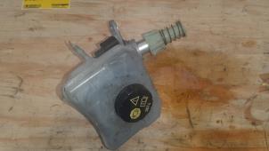 Gebruikte Hoofdremcilinder Audi A4 Avant (B9) 2.0 TDI Ultra 16V Prijs € 48,40 Inclusief btw aangeboden door Autohandel Didier