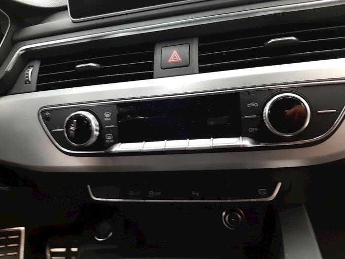 Panel sterowania klimatyzacji Audi A4