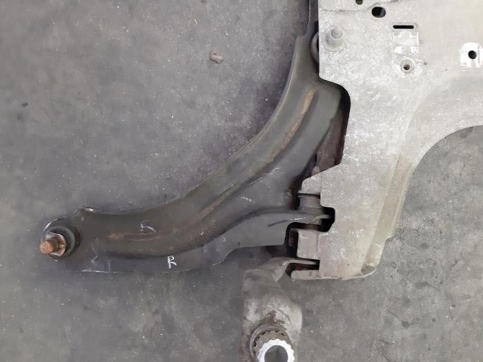 Draagarm rechts-voor Renault Clio