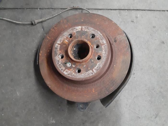 Fusee links-achter Nissan Qashqai