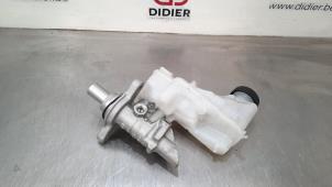 Gebruikte Hoofdremcilinder Renault Megane IV (RFBB) 1.5 Energy dCi 110 Prijs € 54,45 Inclusief btw aangeboden door Autohandel Didier