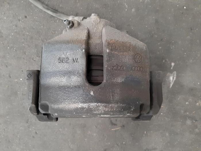 Etrier avant droit Volkswagen Golf