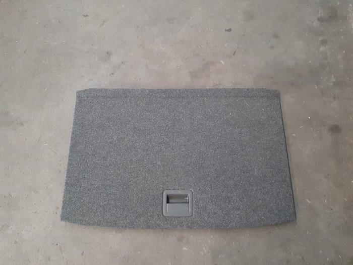 Floor panel load area Volkswagen Polo