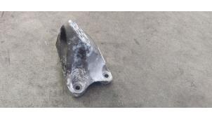 Gebruikte Motorsteun Audi Q7 (4LB) 3.0 TDI V6 24V Prijs € 42,35 Inclusief btw aangeboden door Autohandel Didier