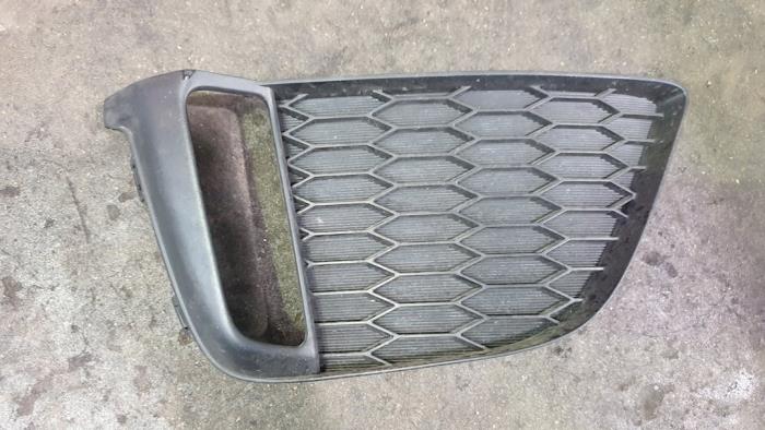 Fog light cover plate, right Honda Jazz