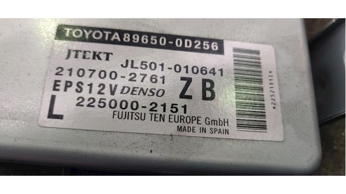 Stuurbekrachtiging Computer van een Toyota Yaris III (P13) 1.5 16V Dual VVT-iE 2017
