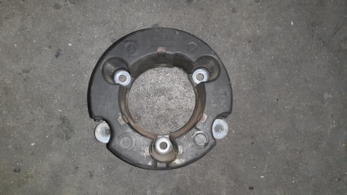 Vibration damper Audi S4